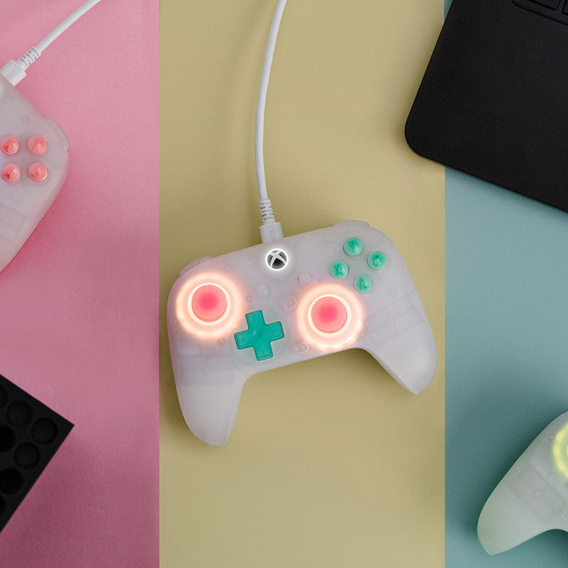 8BitDo Ultimate Mini Wired Controller for Xbox image 8